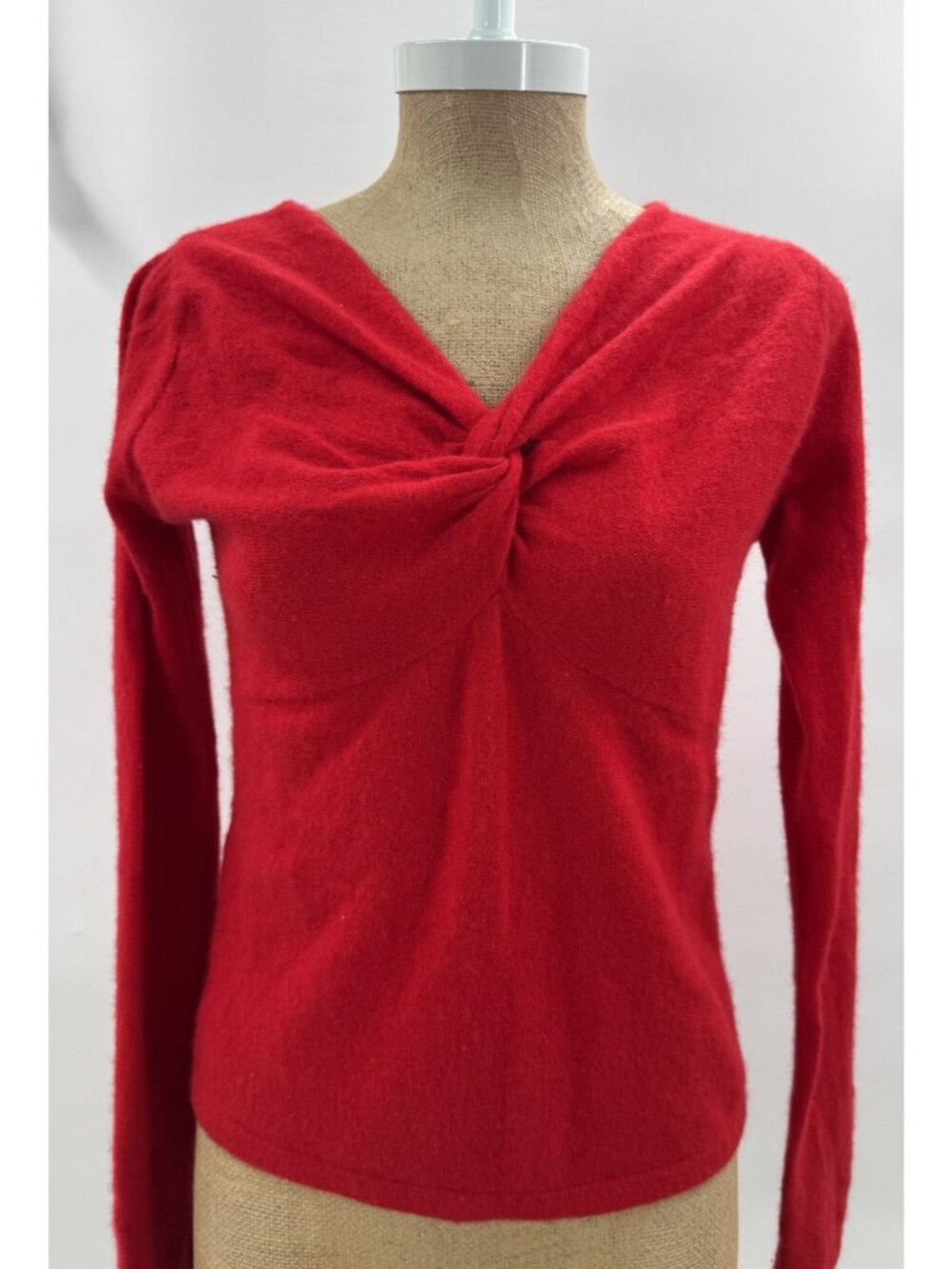 Vintage Bloomingdale’s Scarlet Red 100% Cashmere V-Neck Sweater Women's Sz M